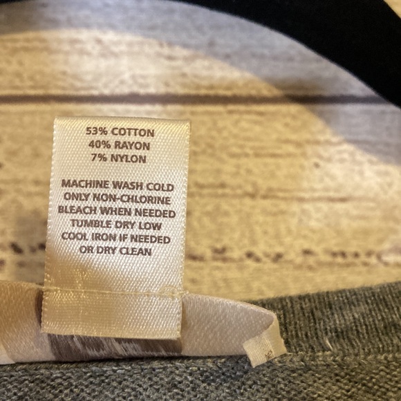 LOFT Outlet Gray Textured Lightweight Sweater Top - Size Small - Picture 12 of 16